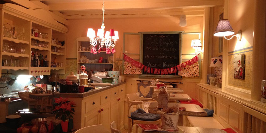 The Blue Planet Cafe is a good spot to enjoy the Havelock nightlife for couples