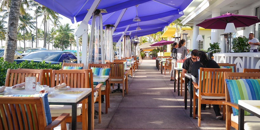 Enjoy a seaside meal at the Something Different Cafe for a taste of the Havelock nightlife