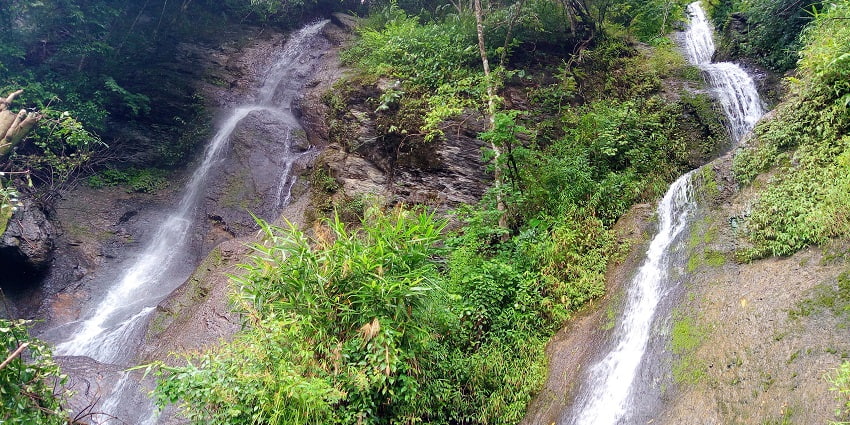 Kuthumkal Waterfalls is one of the waterfalls in Ernakulam that is surrounded by rugged cliffs