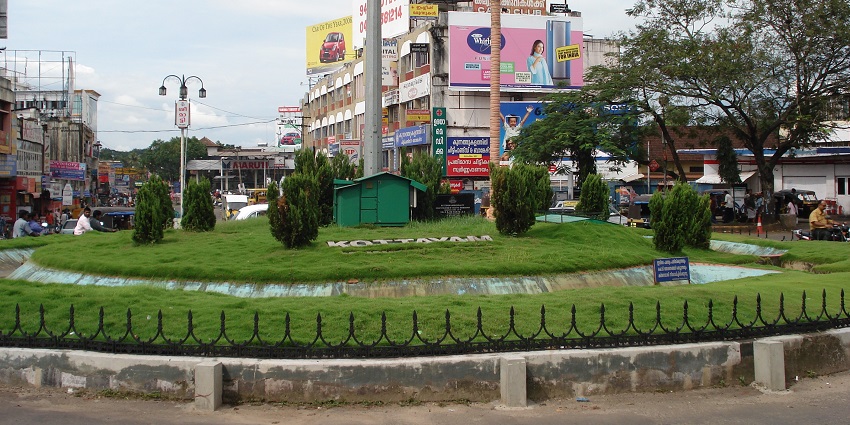 Maniyamkunnu is a small hill station in Kottayam that has serene and natural landscapes