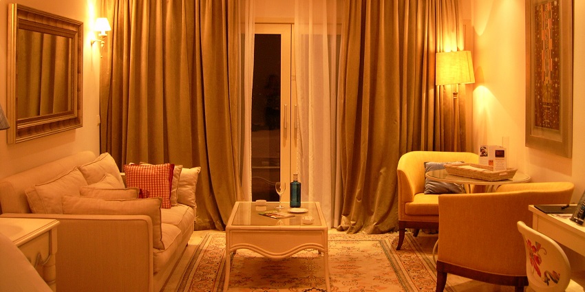 Hotels around the museum offer cosy ambience and numerous facilities for your comfortable stay