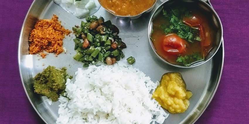 Savour tasty meals like South Indian dishes at restaurants and eateries near this waterfall