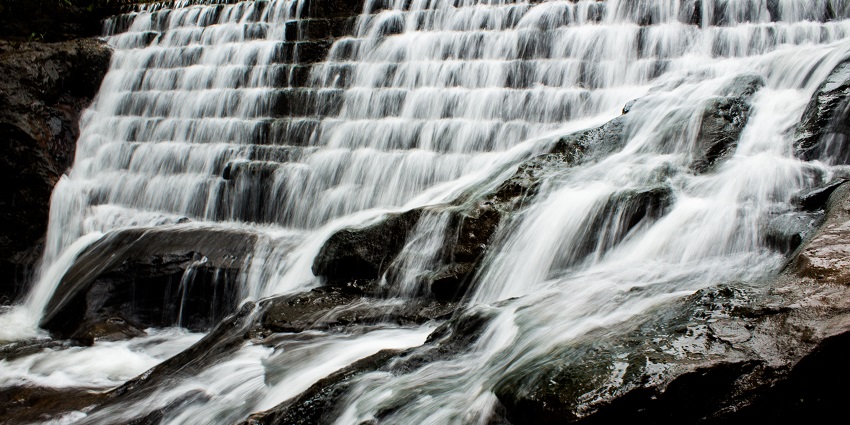 Offering scenic views, Pachmarhi is one of the good places to visit in October in India.