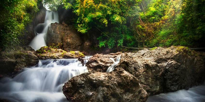 Aanakkund waterfall is one of the most beautiful Karuvarakundu Waterfalls for travellers.