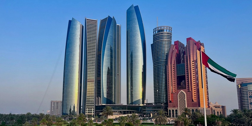 Abu dhabi is the heart of UAE, a destination with an ideal blend of art and adventure
