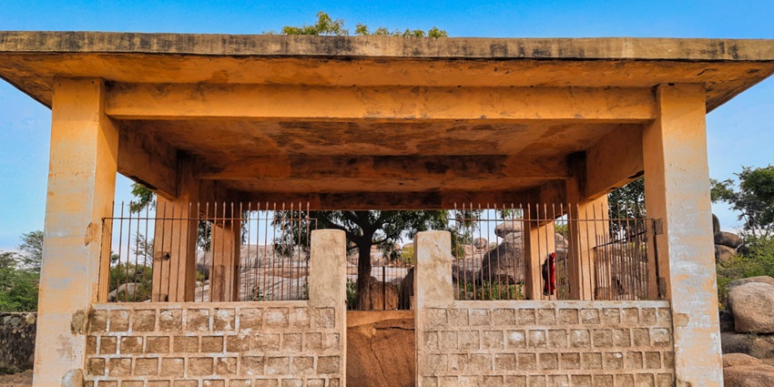 If you are a history enthusiast, then a visit to Ashoka Rock Edict is a must for you.