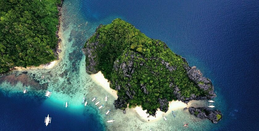 Cinque Island is a revered place for experiencing tranquillity and expedition purposes.