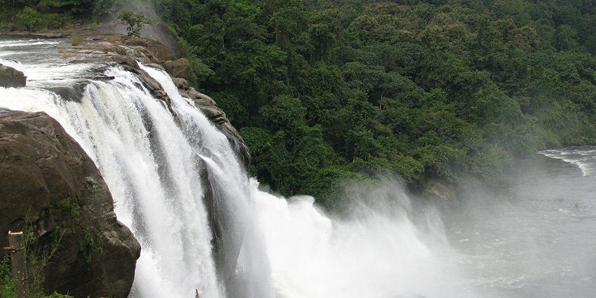 Valara waterfalls is a ideal place for adventure lovers to have a boost at their adrenaline