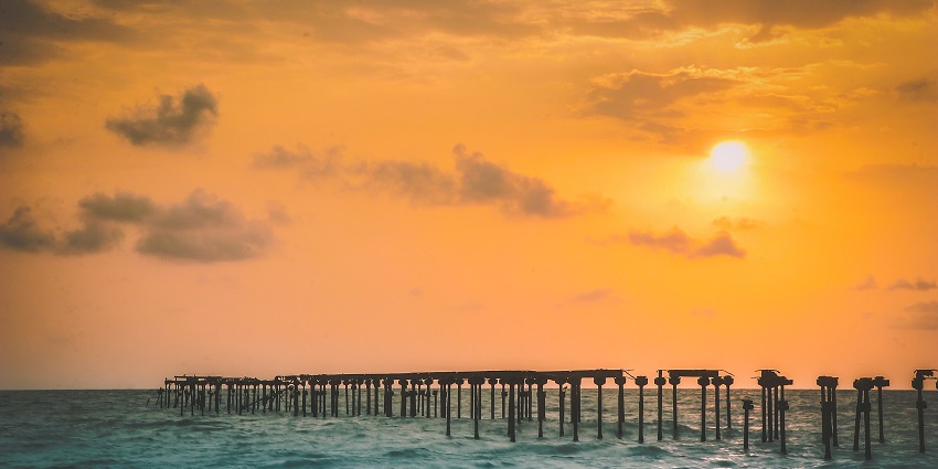 Sit back and relax at the serene Alleppey Beach, a place to visit near Panachikkadu Temple.