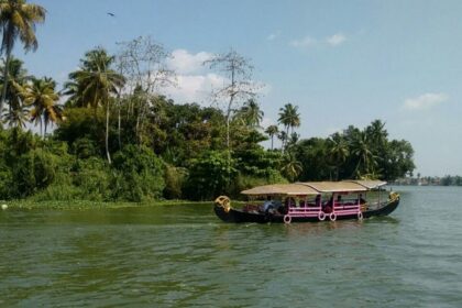 Scenic Alleppey in Kerala, known for its tranquil backwaters - things to do in Alleppey