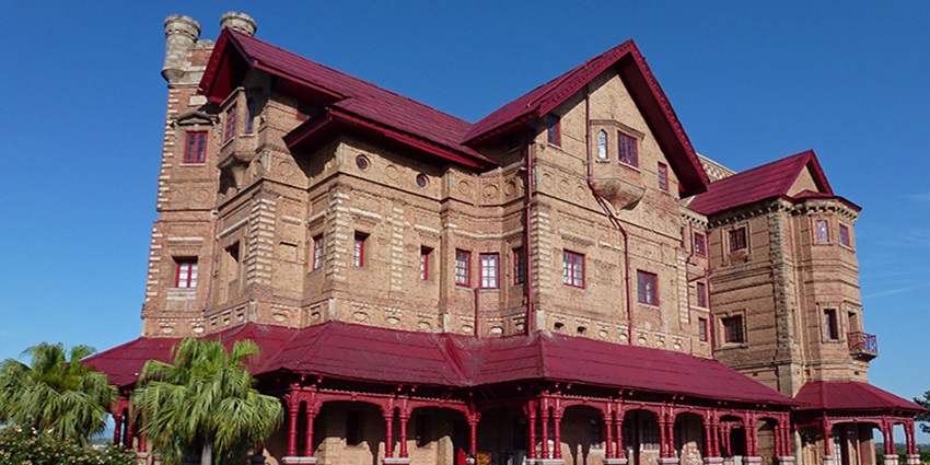 Enjoy the scenic view of beautiful Amar Mahal the former home to the emperor of Jammu