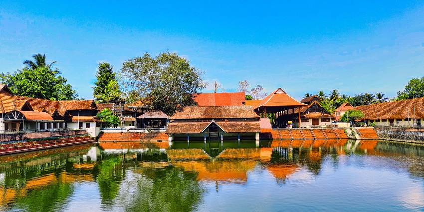 Dedicated to the Parthasarathy form of Krishna, this temple has a great value to its followers.