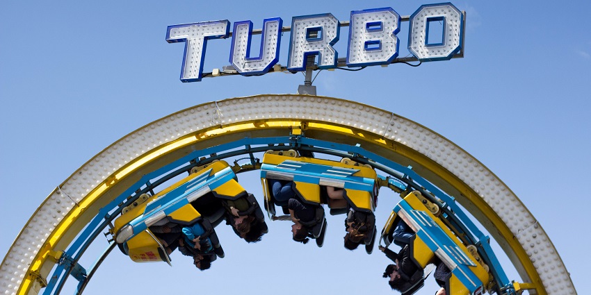 Thrilling Amusement Rides at Silver Storm Water Theme Park
