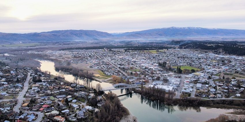An aerial image of the city of Alexandra in New Zealand, a scenic destination