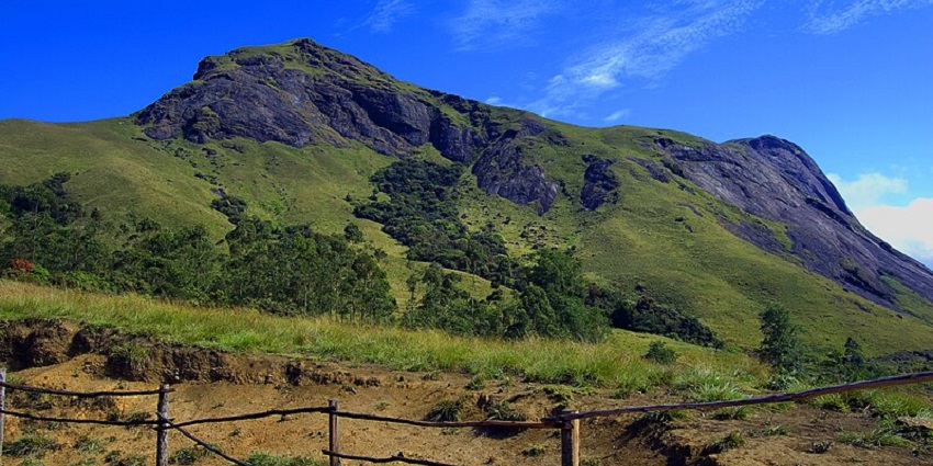 A beautiful hill near Cheeyappara Waterfalls