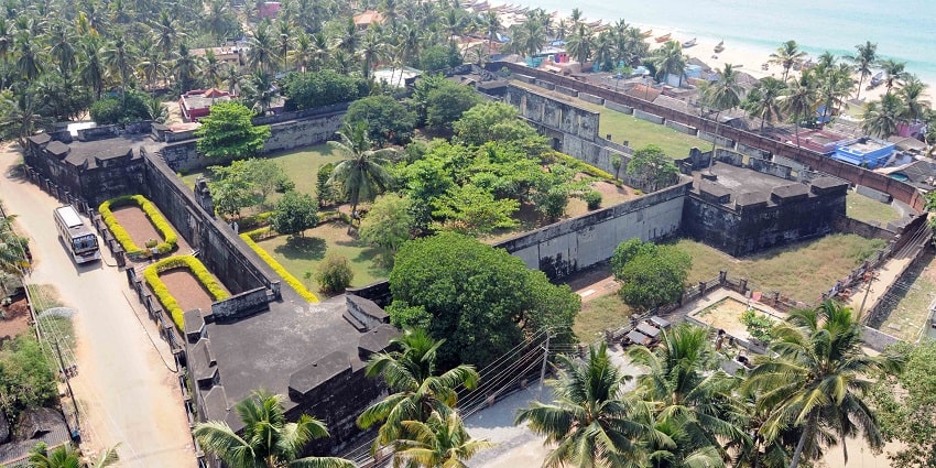 Exploring Anchuthengu fort is a historical experience to have on your visit to this place