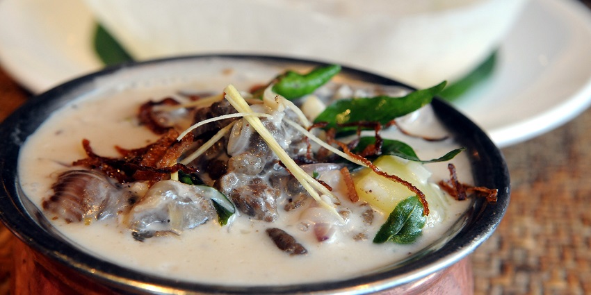 Appam and Stew are the staples and among the best food in Kochi for you to have.