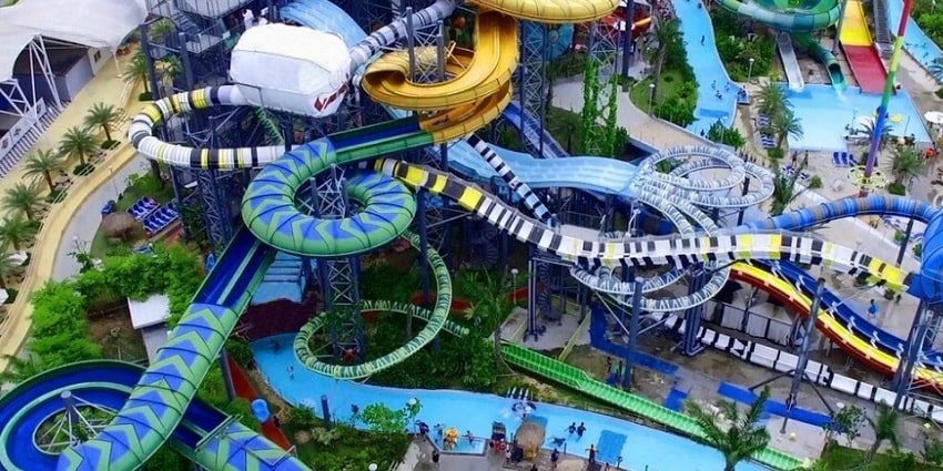 One of the biggest waterparks in Kerala