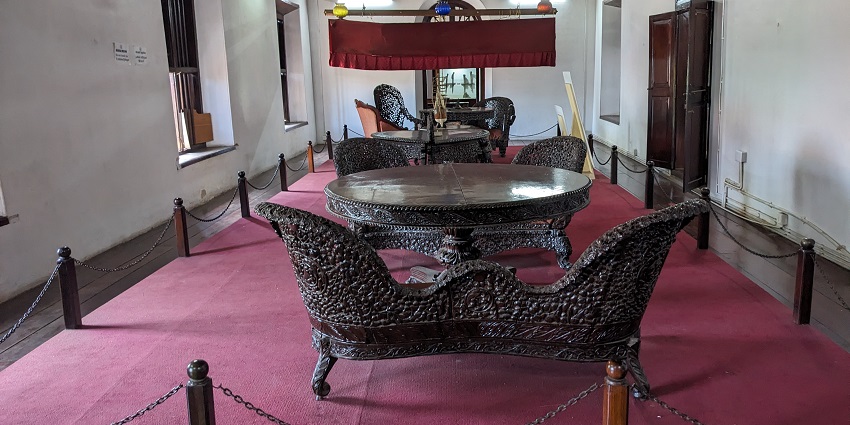 Visit Arakkal Museum near Malabar Wildlife Sanctuary to witness the historical past.