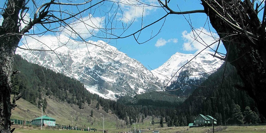 Hidden Mountain Gem, the Aru Valley is one of the places to visit in Kashmir, India.