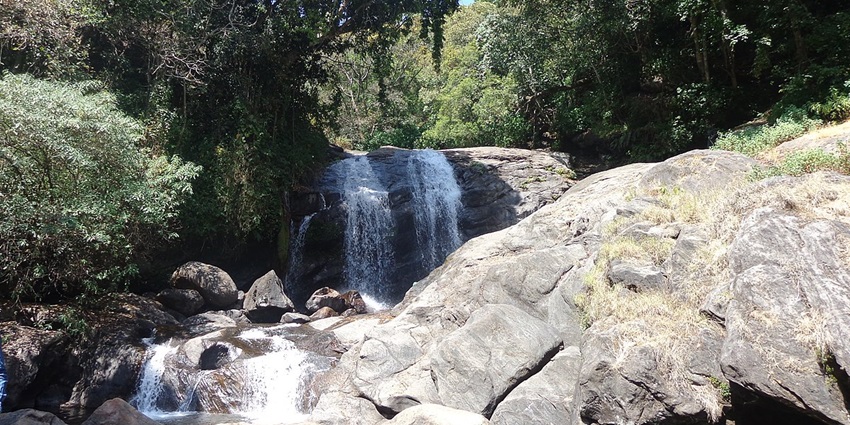 Beautiful picture of waterfall of Pathanamthitta waterfalls in Kerala
