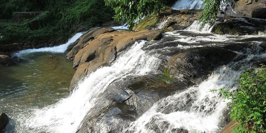 Do visit the nearby Aruvikkuzhi Waterfall while exploring landscapes of Vagamon.