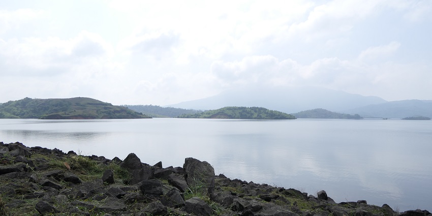 Discover a clear scintillating view of Banasura Sagar Dam near the Sulthan Bathery