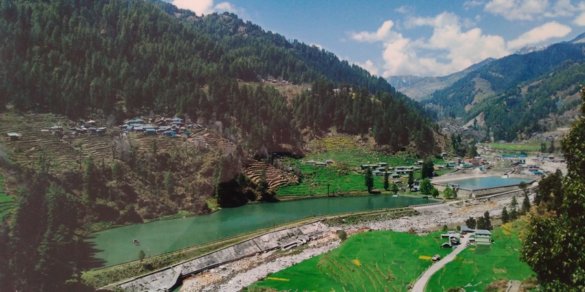 itle: Barot Valley Alt Text: Picturesque scenery and tranquil surroundings are worth visiting in Barot Valley, Bir.