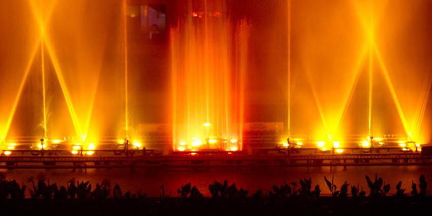 Witness the spectacular laser show at this must-visit attraction in Kerala, India.