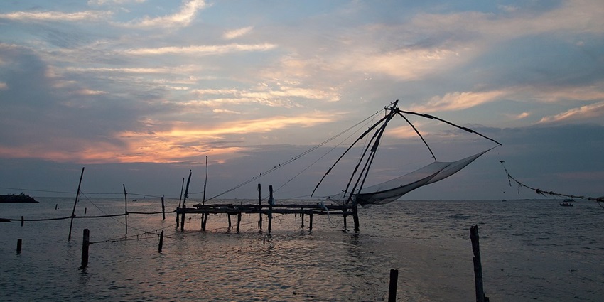 A breathtaking evening view with a scenic backdrop of cloudy skies in Kochi, Kerala