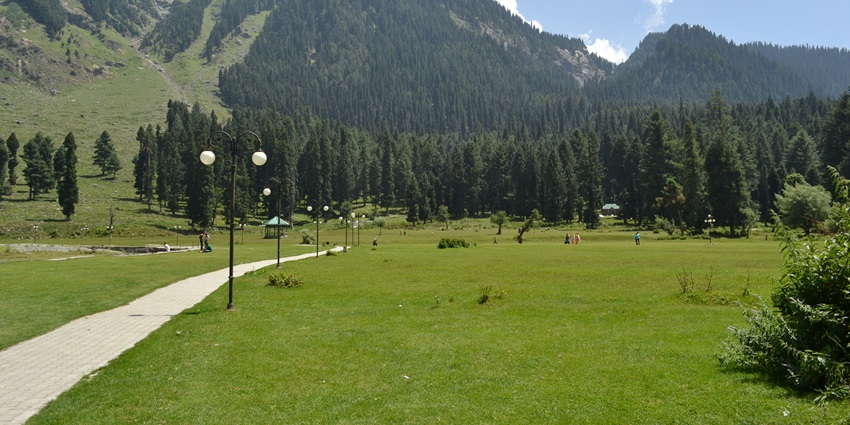 A scenic view showing the vast expanse of the Betaab Valley near Overa Aru Wildlife Sanctuary