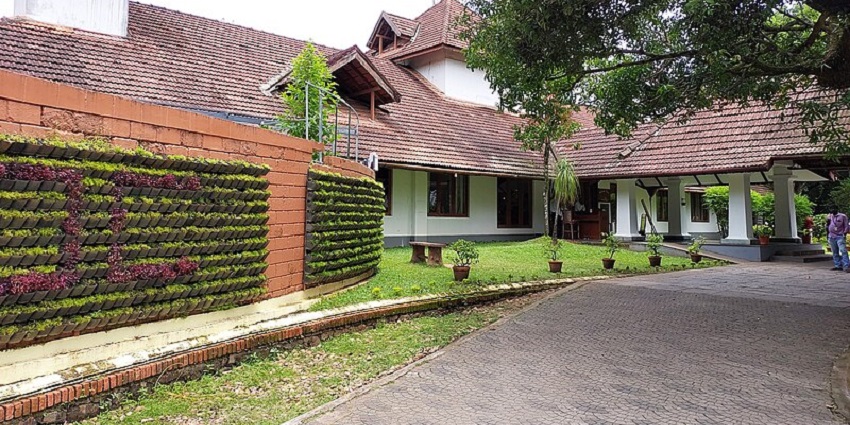 A view of the Bolgatty Palace