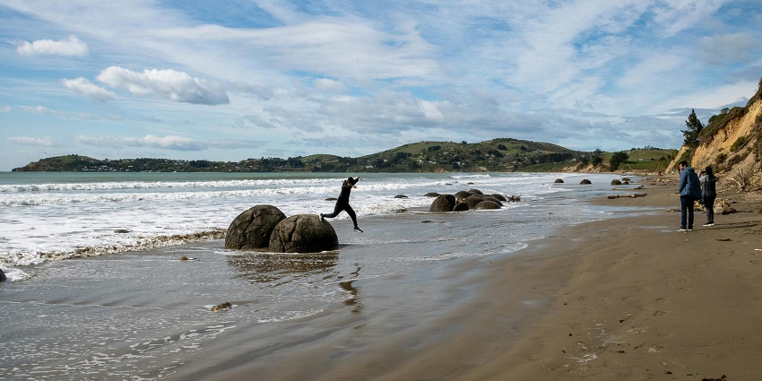 Butler Bay Beach is the perfect place to enjoy recreational sports and bask in the sun