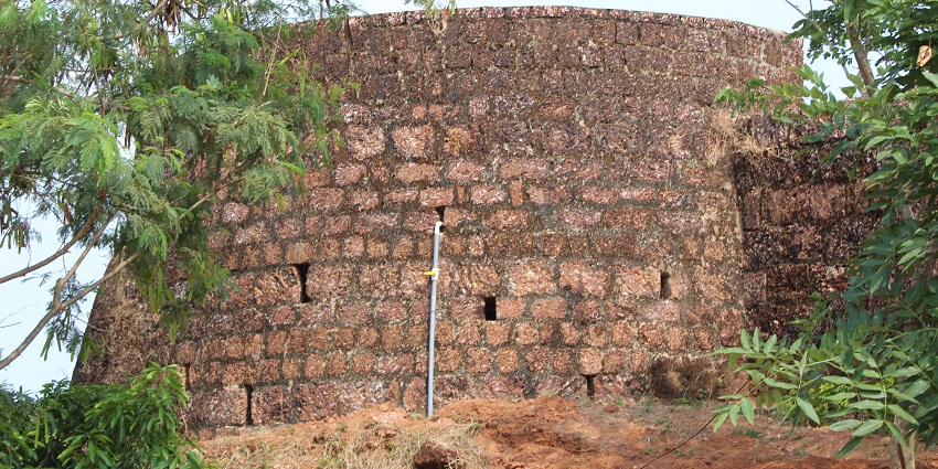 This fort , with a rich historical importance, is a great place for photography and sight-seeing.