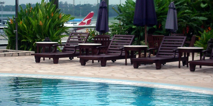 Swimming at the rooftop pool is a one of the unmissable things to do at Changi airport