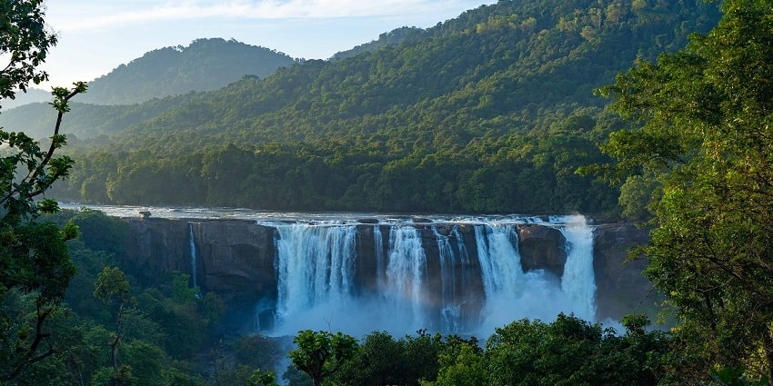 A mesmerising view of a famous tourist attraction in Kerala, suitable for your next visit.