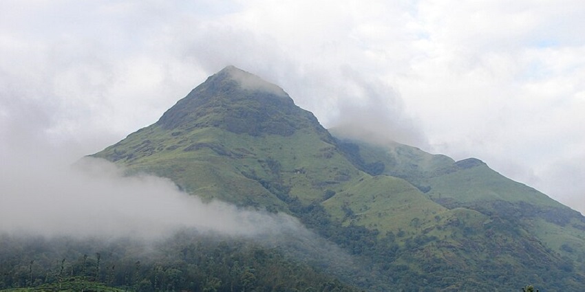 A beautiful mountain near Soochipara Waterfalls