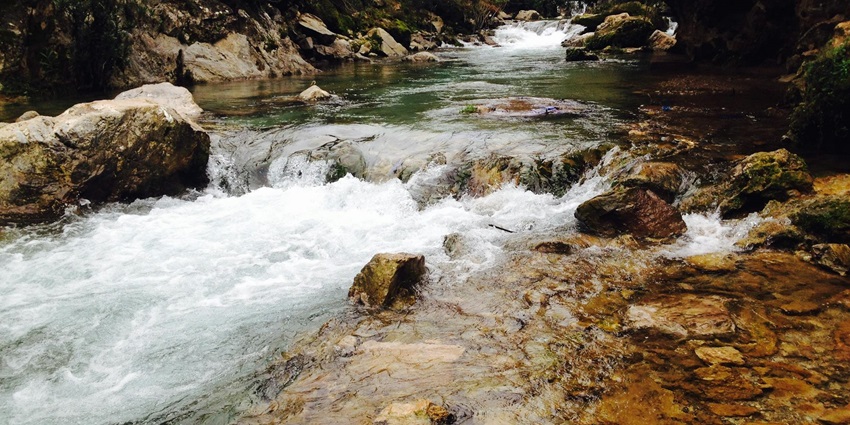 Chingakallu Waterfalls is one of the best Karuvarakundu Waterfalls for travellers.