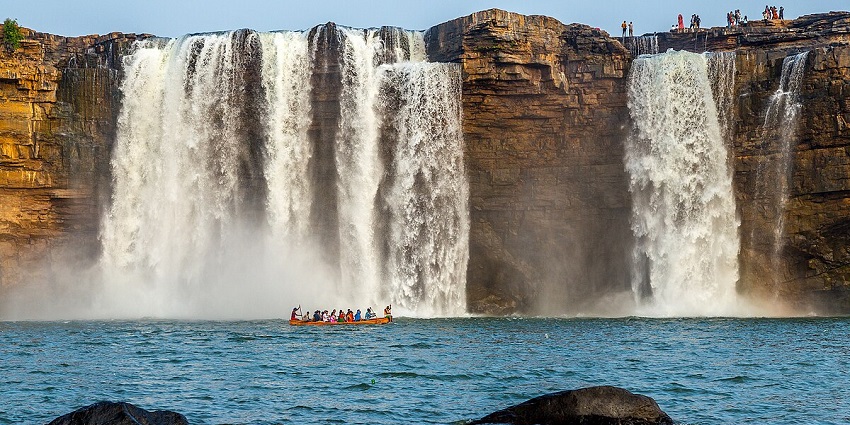 Stunning Chitrakote Waterfalls, with wide cascades - one of the best waterfalls in India