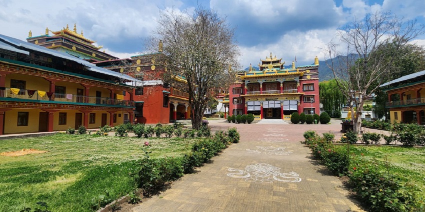 If you are seeking solace, do visit Chokling Monastery located near Mandi hill town. Viewers of this file can see comments and suggestions