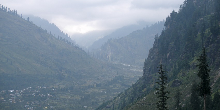 Panoramic view at the Loyalty Spot, a famous hangout place for best views in Nahan