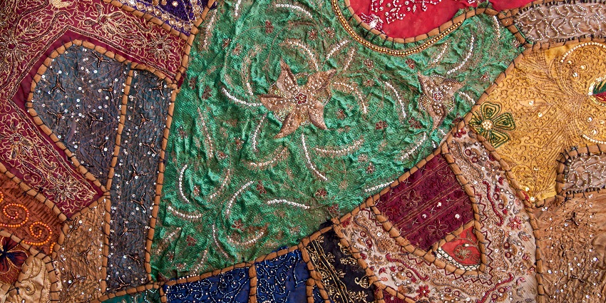 Pick up bridal wear, Kanchipuram silks and Balapuram handlooms at the Cochin Textile Market