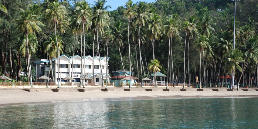 Exploring the stunning Corbyn’s Beach is one of the best things to do in Port Blair.