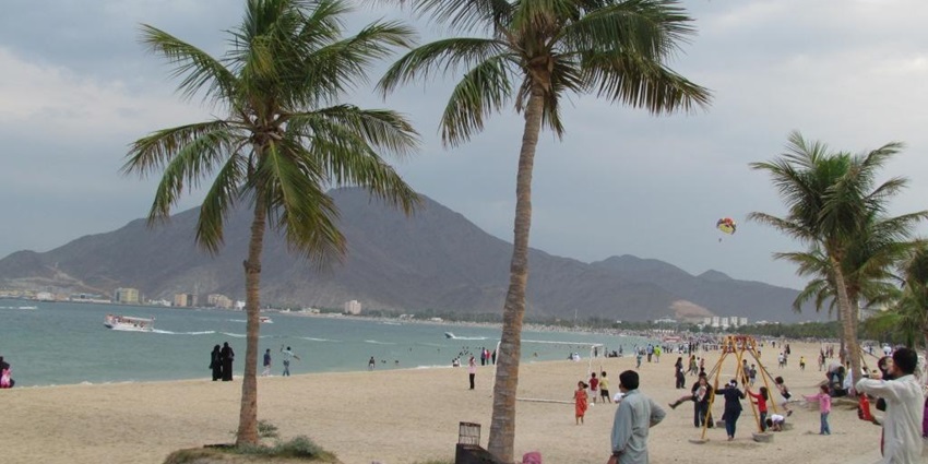 Stroll at the nearby Khor Fakkan Beach at the Khor Fakkan Waterfalls in UAE