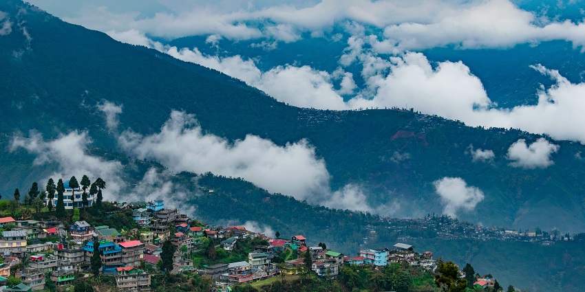 Aerial image of the alluring hill station Darjeeling with mesmerising views of the valley