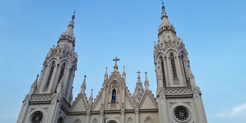 This church stands as the tallest church in the country and the third-tallest in Asia.