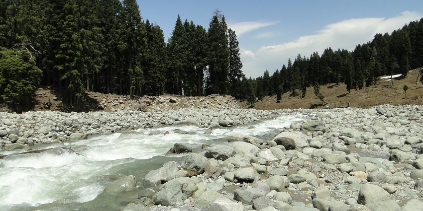A river stream in the Himalayas near Doodhpathri one of the offbeat places in Kashmir.