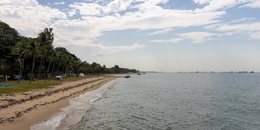 East Coast Park Beach is one of the best beaches in Singapore for families and friends.