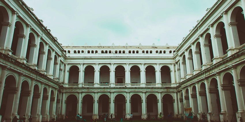 Take a dig into the cultural heritage while exploring the Folklore Museum in Thalassery.