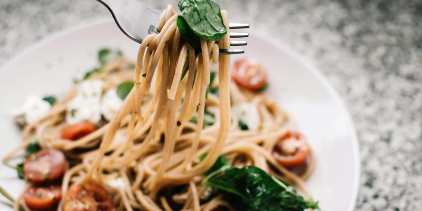There are many restaurants near the attraction that you can visit for a hearty meal.